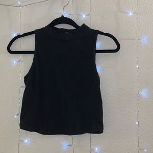 Black crop top